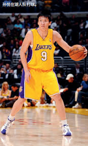 孙悦打比赛穿的是什么牌子的鞋