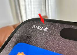 如何隐藏苹果iPhone15 Pro静音铃声图标