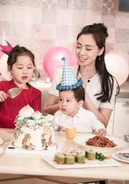 马丁的老婆陈熠多少岁