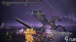 艾尔登法环融泥骑士怎么打