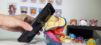 金铲铲之战泳池派对小小厄运小姐手办NFC怎么用