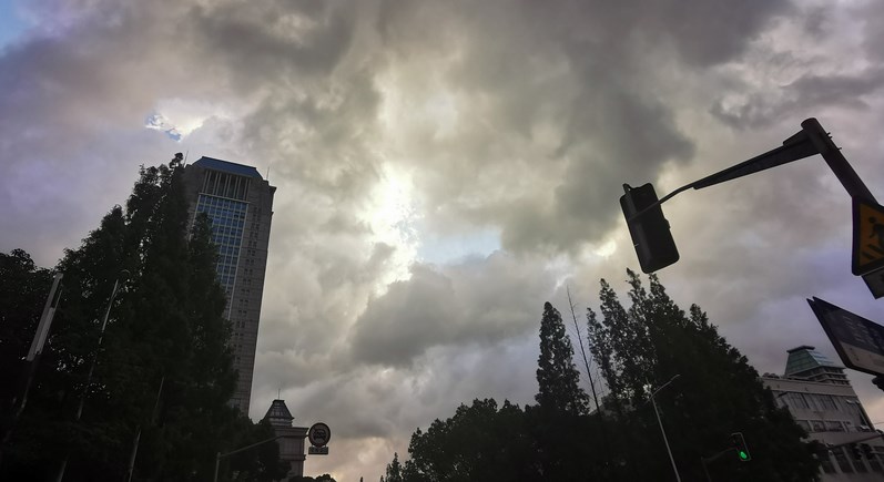 带云图的天气app